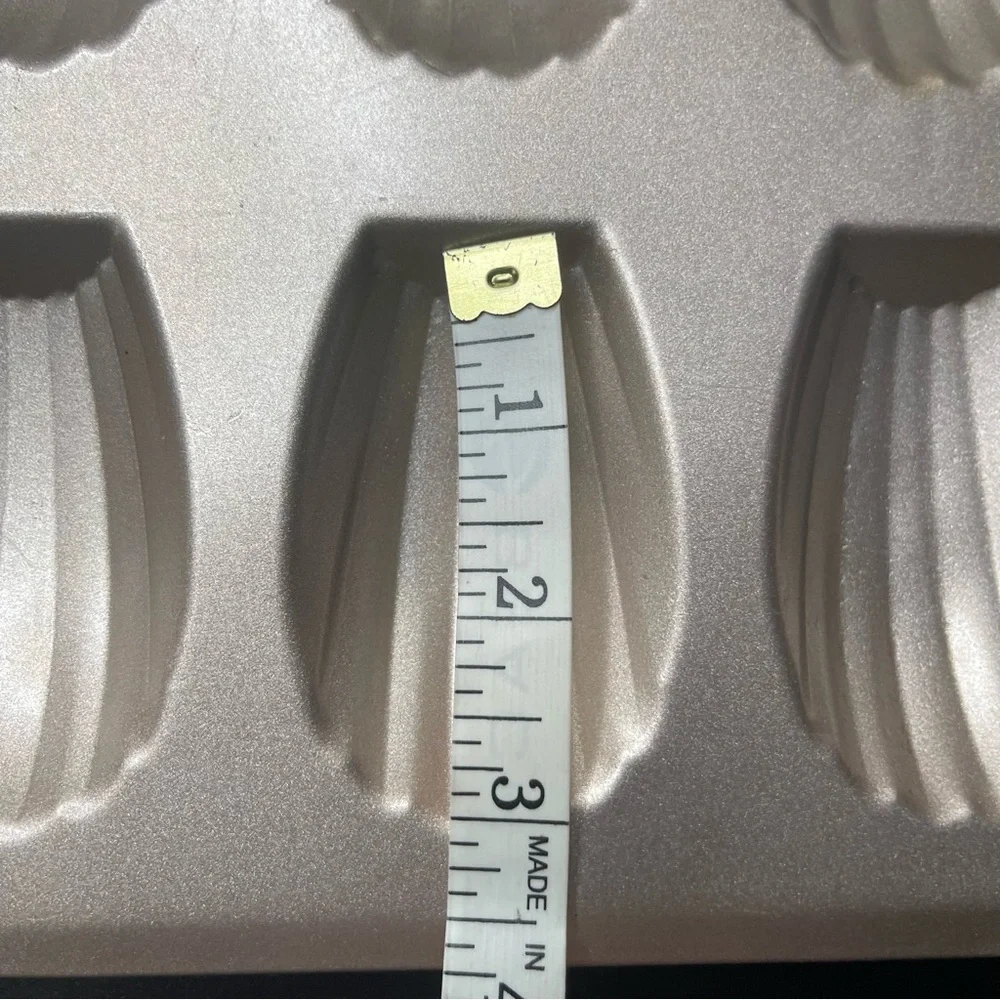 Silver Madeleine Baking Tray
